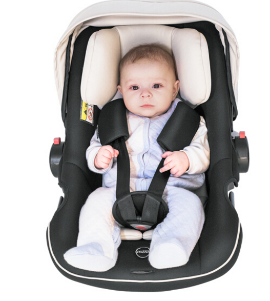 2个月宝宝选安全座椅还是安全提篮？安全提篮适用多大宝宝