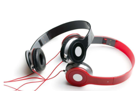 长时间戴耳机会损害听力吗？如何解决耳机损害听力