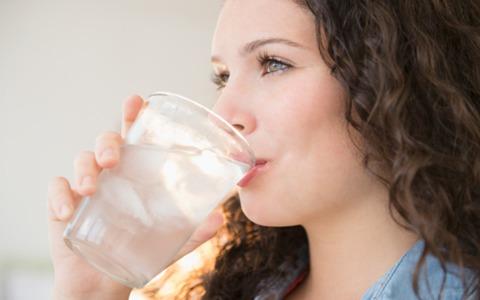 夏季饮食如何选择 注意补水很重要
